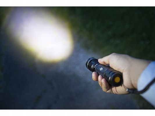 Фонарь светодиодный аккумуляторный 600Лм IP67 LuxPremium TL 601 AF Brennenstuhl (время работы 26 часов, кабель USB-C в комплекте)