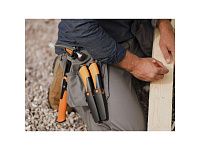 Нож ремесленный с точилкой FISKARS